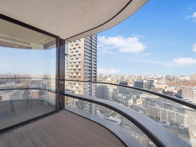 Flat for sale in Bishopsgate Without, Bishopsgate