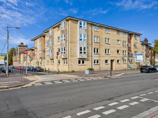 Flat for sale in Strathbungo, Glasgow