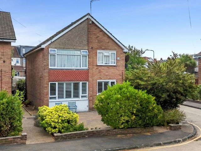 Flat for sale in Greater London