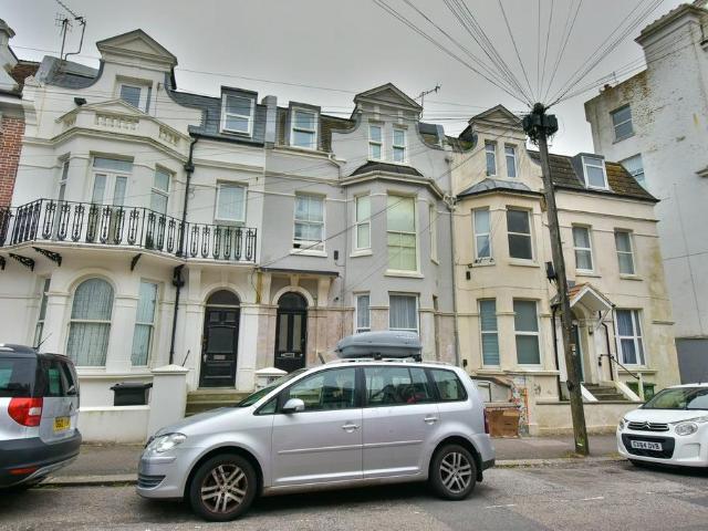 Flat for sale in Central, Heathlands