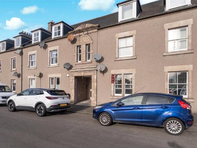 Flat for sale in Pathhead, Kirkcaldy