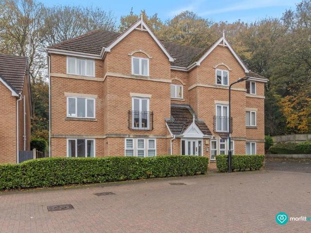 Flat for sale in Worrall, South Yorkshire