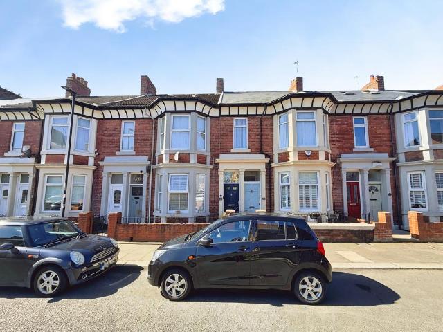 Flat for sale in Preston, North Shields