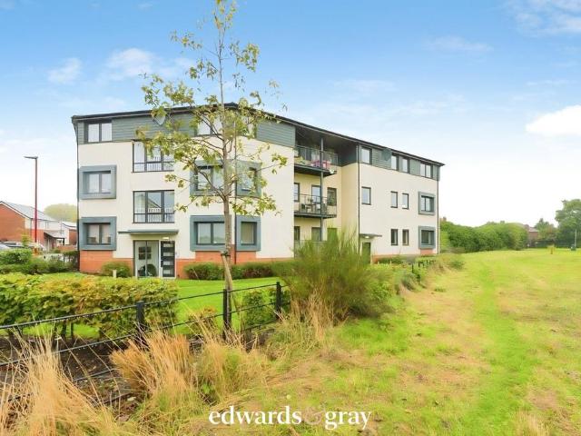 Flat for sale in West Midlands
