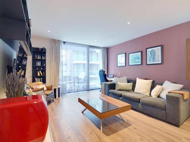 Flat for sale in St. George in the East, Whitechapel