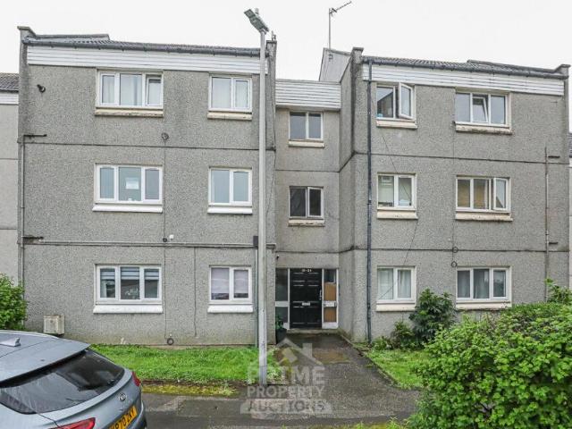 Flat for sale in Ballindoch, Scotland