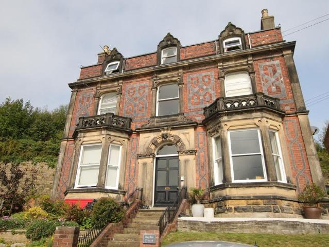 Flat for sale in South Cliff, Kepwick