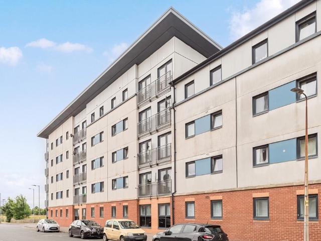 Flat for sale in Hull, City Of Kingston Upon Hull