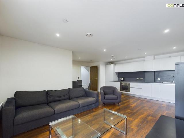 Flat for sale in City Centre, Georgia