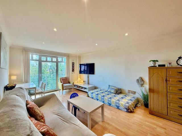 Flat for sale in Spon End, West Midlands