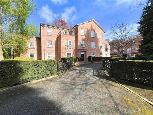 Flat for sale in Georgia, Greater Manchester