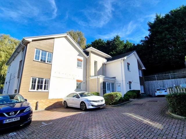 Flat for sale in Townhill Park, City Of Southampton