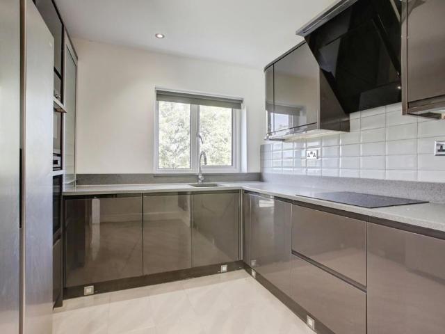 Flat for sale in Forest Hall, North Tyneside