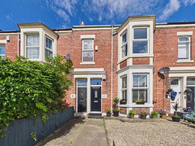 Flat for sale in Whitley Bay, North Tyneside