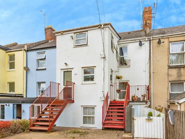 Flat for sale in Babbacombe