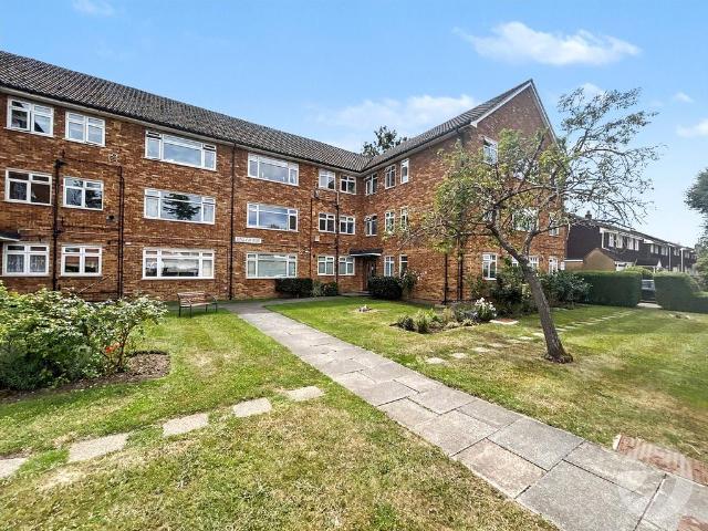Flat for sale in Longlands, Halfway Street