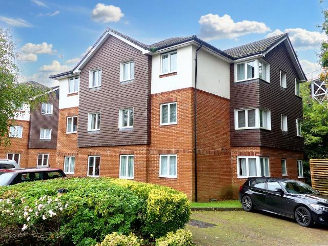 Flat for sale in Northgate, Glynde