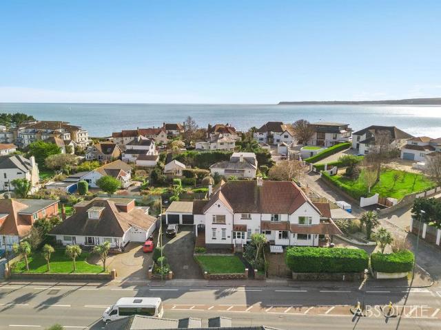 Flat for sale in Livermead