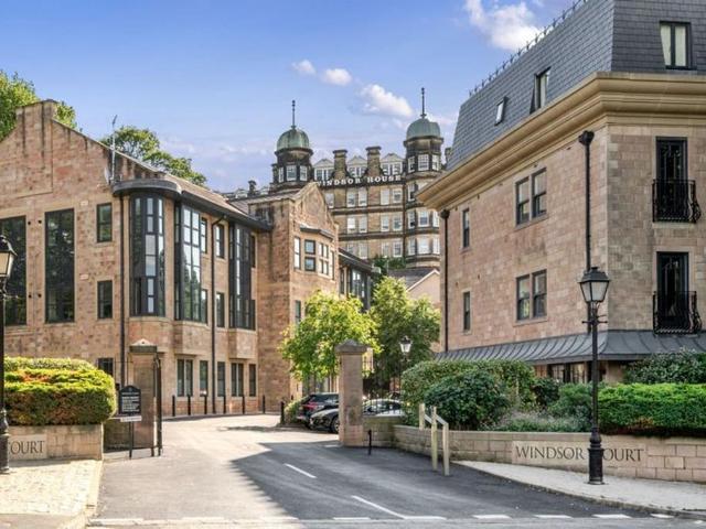 Flat for sale in Low Harrogate, Harrogate