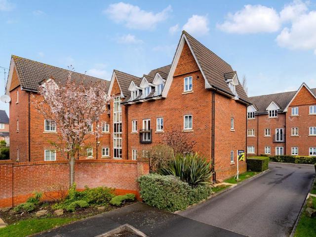 Flat for sale in Upton, Widnes