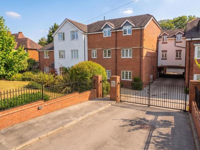 Flat for sale in Ulverley Green, West Midlands