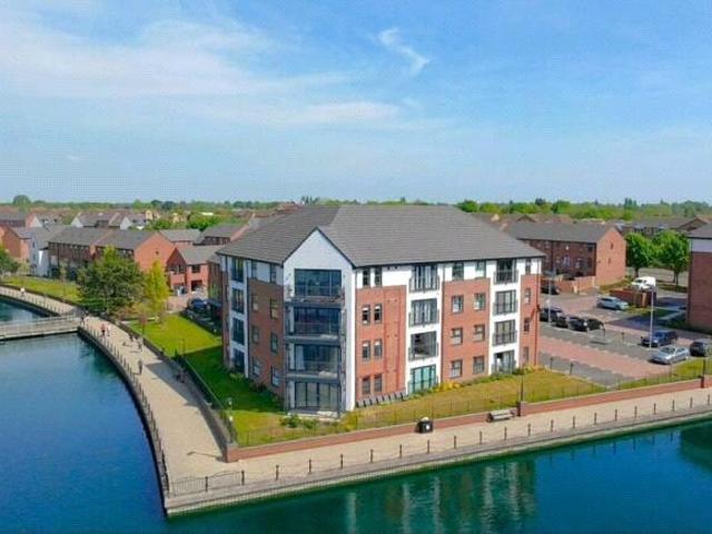 Flat for sale in Lakeside, South Yorkshire