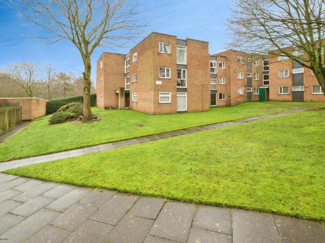 Flat for sale in Gravelly Hill, West Midlands
