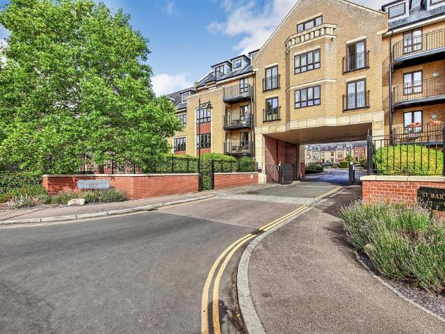Flat for sale in Chesterton, Arbury