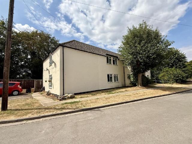 Flat for sale in Latton, Wiltshire