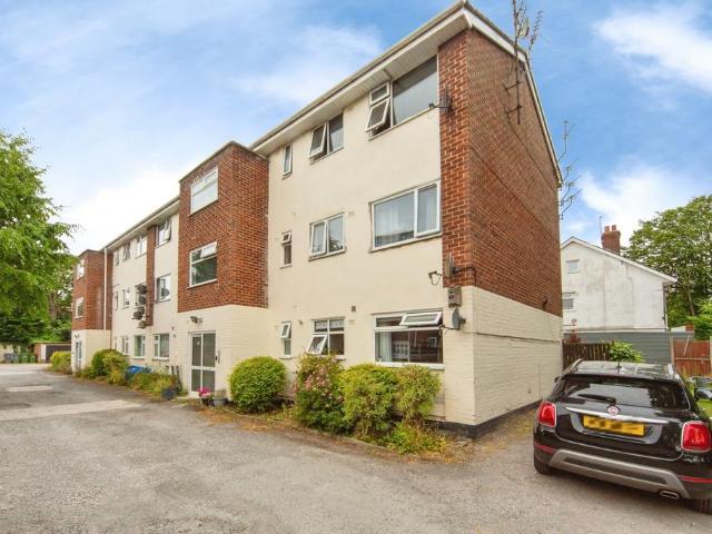 Flat for sale in Egerton Park, Birkenhead
