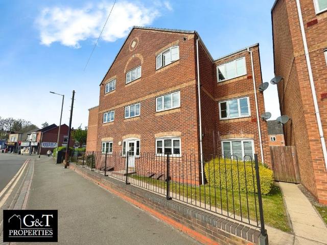 Flat for sale in Bloomfield, Tipton