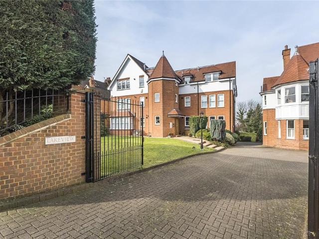 Flat for sale in London Borough of Merton, Greater London