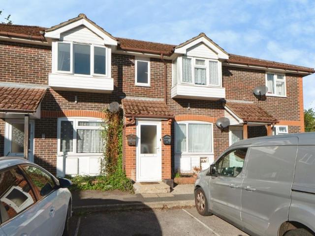 Flat for sale in Camdentown, Gosport