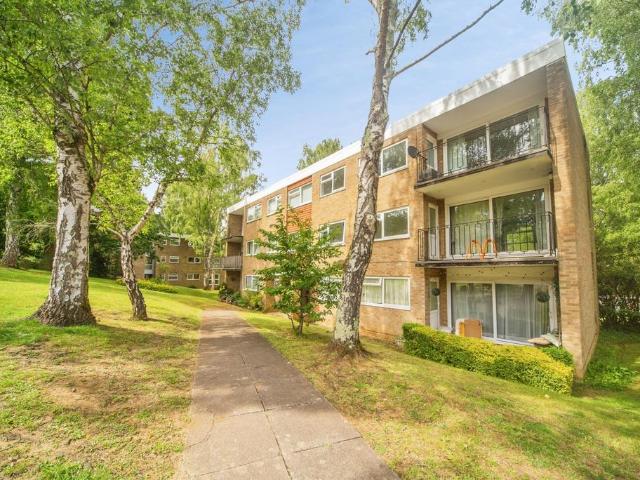 Flat for sale in Bassett Green, City Of Southampton