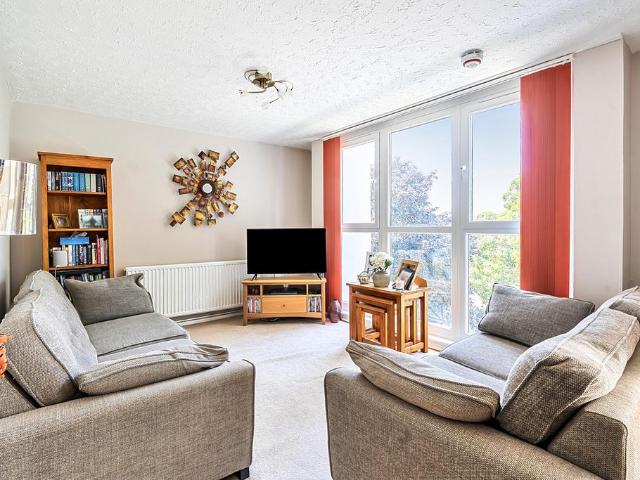 Flat for sale in Blackhills, Surrey