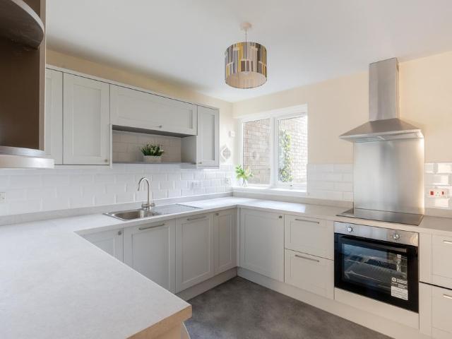 Flat for sale in Sneyd Park, Bristol