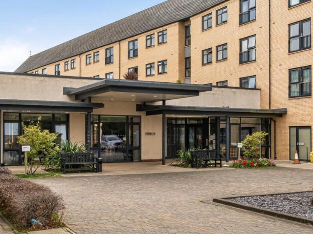 Flat for sale in Brackenfield, East Midlands