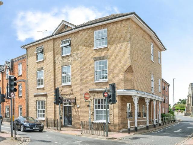 Flat for sale in Comers, Norfolk