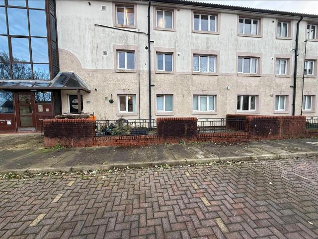 Flat for sale in Huncoat, Backburn