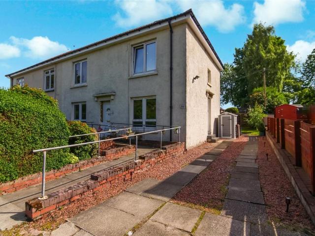 Flat for sale in Knightswood, Scotland