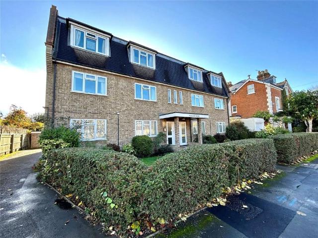 Flat for sale in Maidenhead