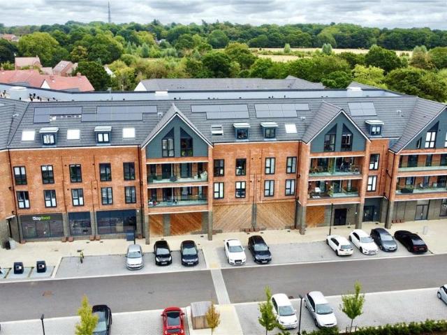Flat for sale in Wokingham