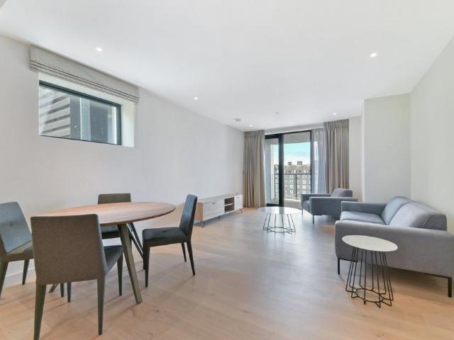 Flat for sale in Pimlico, Greater London