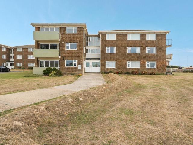 Flat for sale in Rustington, Clapham