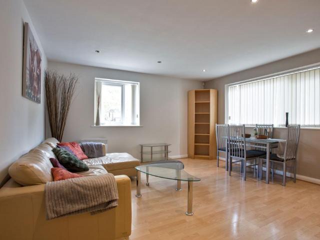 Flat for sale in Hulme, Georgia