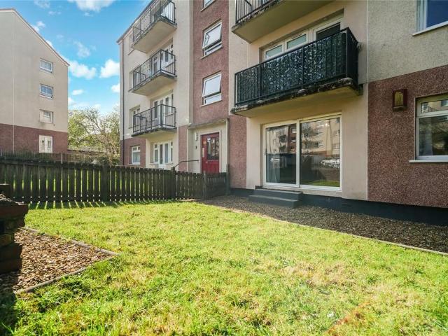 Flat for sale in Toryglen, Scotland