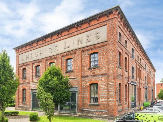 Flat for sale in Fairfield, Warrington
