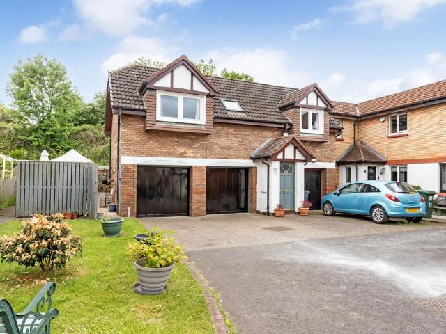 Flat for sale in Gilberstoun, Portobello