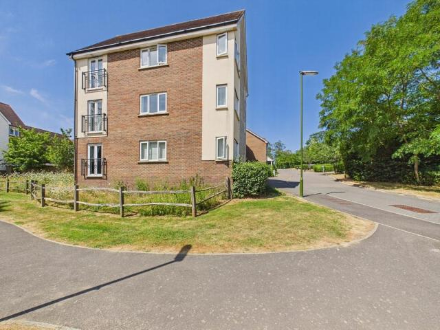 Flat for sale in Southdowns Park, Perryfields