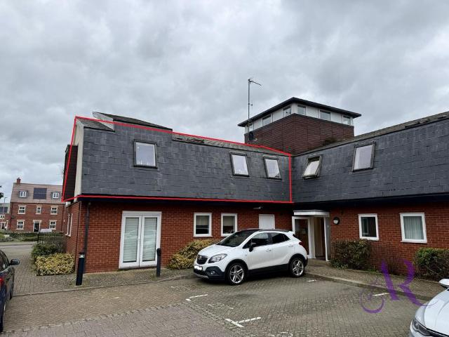 Flat for sale in Newport Pagnell